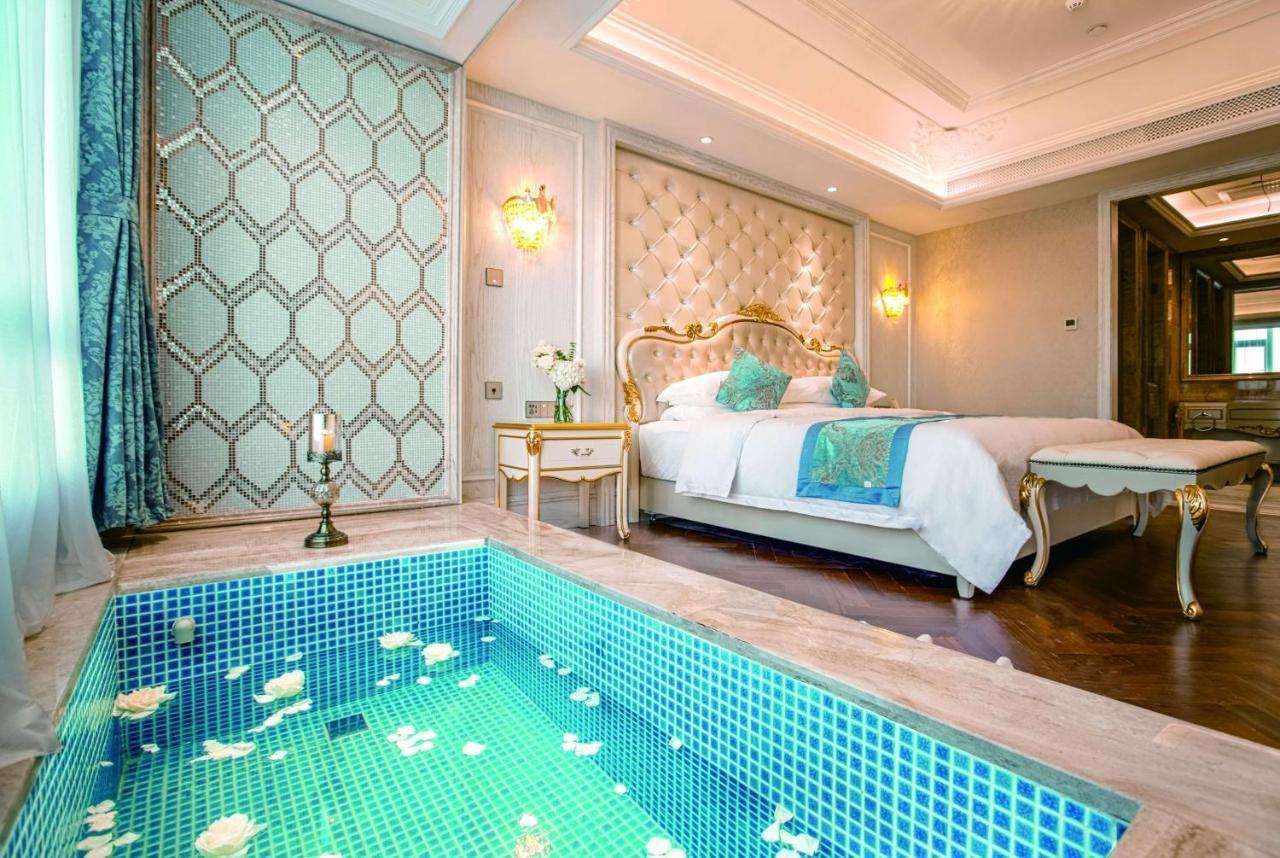 Hotel Wyndham Grand Kunming East Exterior foto