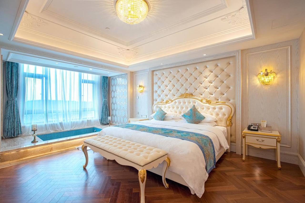 Hotel Wyndham Grand Kunming East Exterior foto
