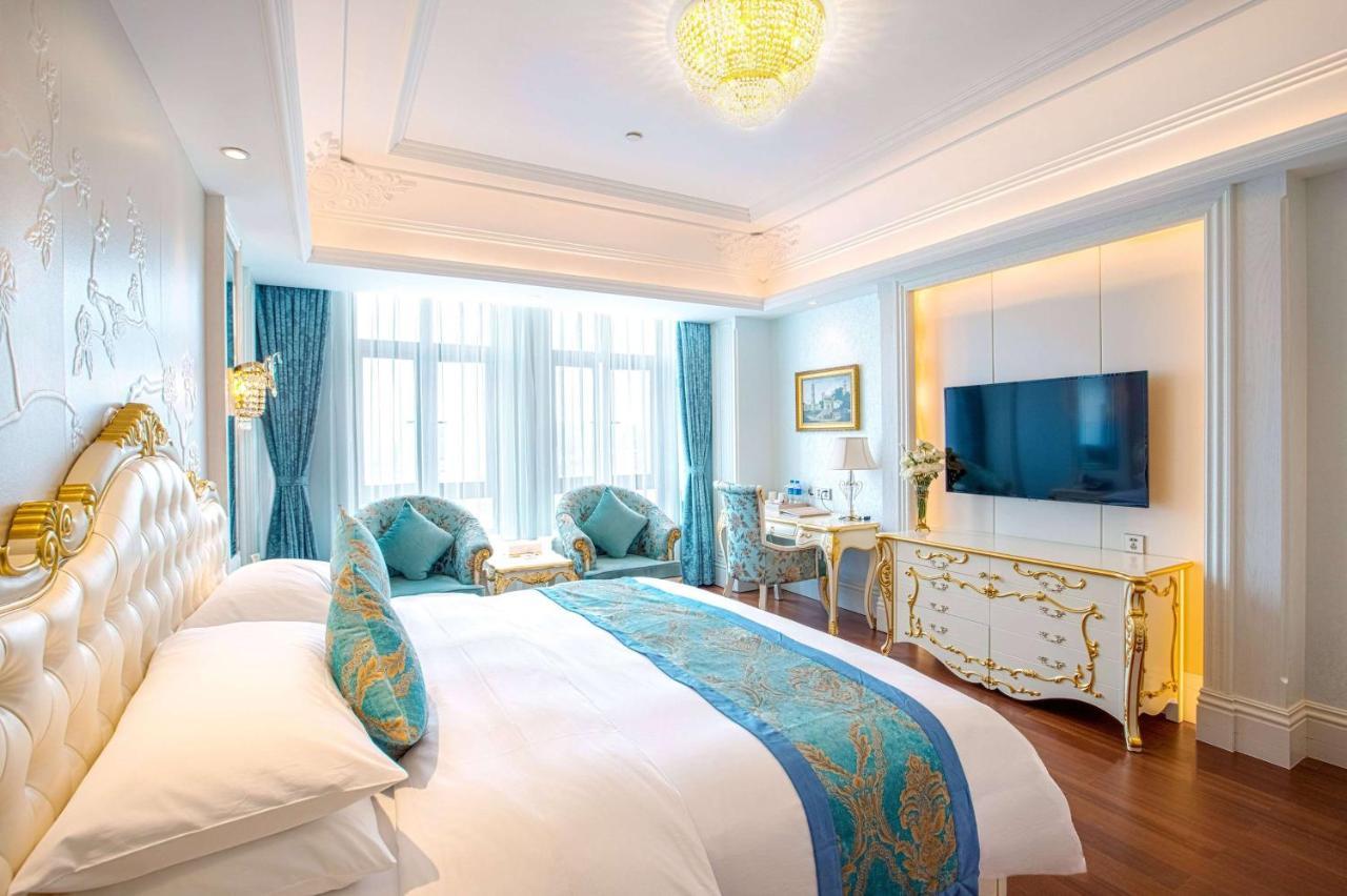 Hotel Wyndham Grand Kunming East Exterior foto